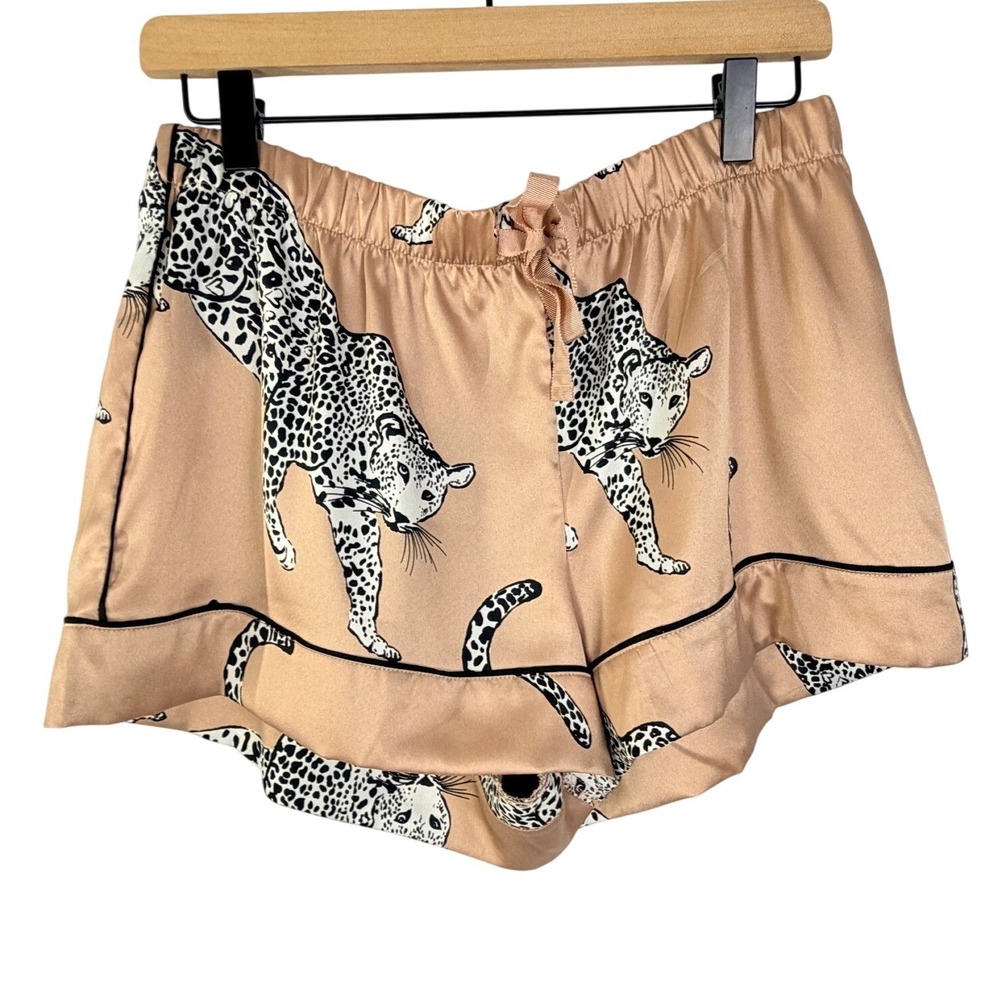 Victoria's Secret Satin Pajama Set Leopard Print Tan Black 2 Piece NWT Medium - Picture 2 of 9